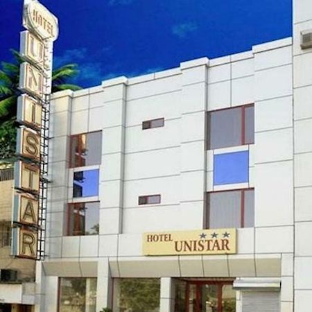 ניו דלהי Hotel Unistar מראה חיצוני תמונה