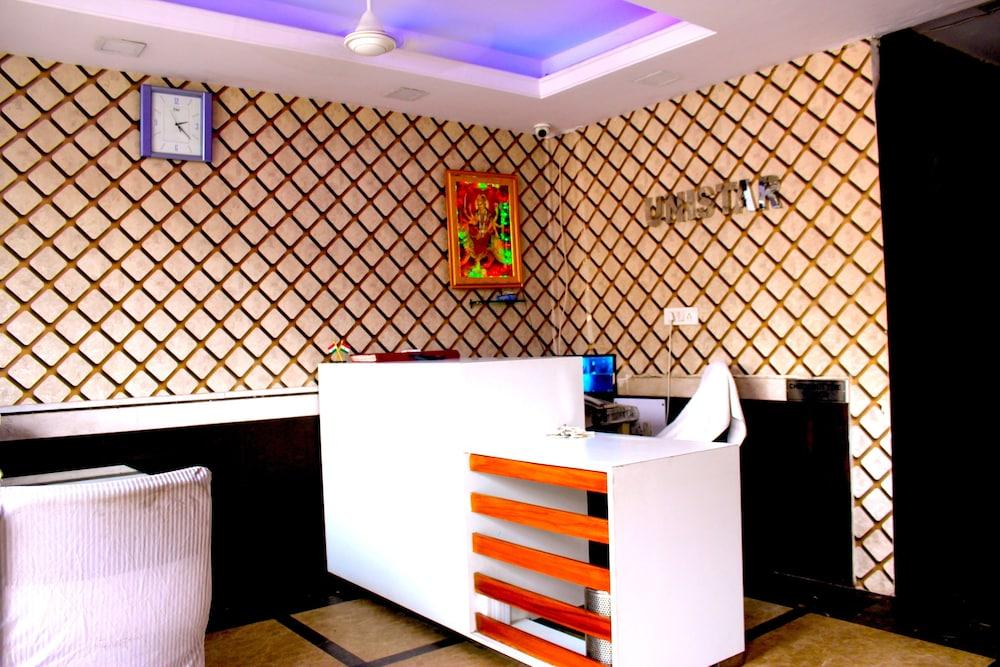 ניו דלהי Hotel Unistar מראה חיצוני תמונה