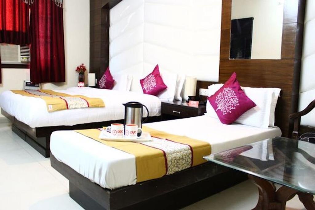 ניו דלהי Hotel Unistar מראה חיצוני תמונה