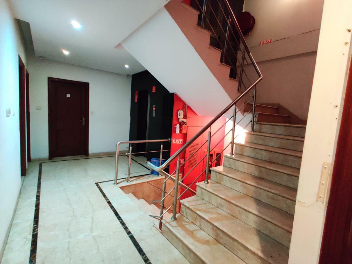 ניו דלהי Hotel Unistar מראה חיצוני תמונה